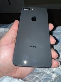 iPhone 8 Plus 64GB UNLOCKED FOR ANY CARRIER!