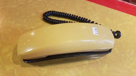 Two tone Trimline Phone from Mid '60s