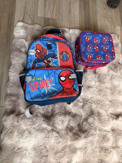 Spider-Man Backpack and Lunch Bag bundle