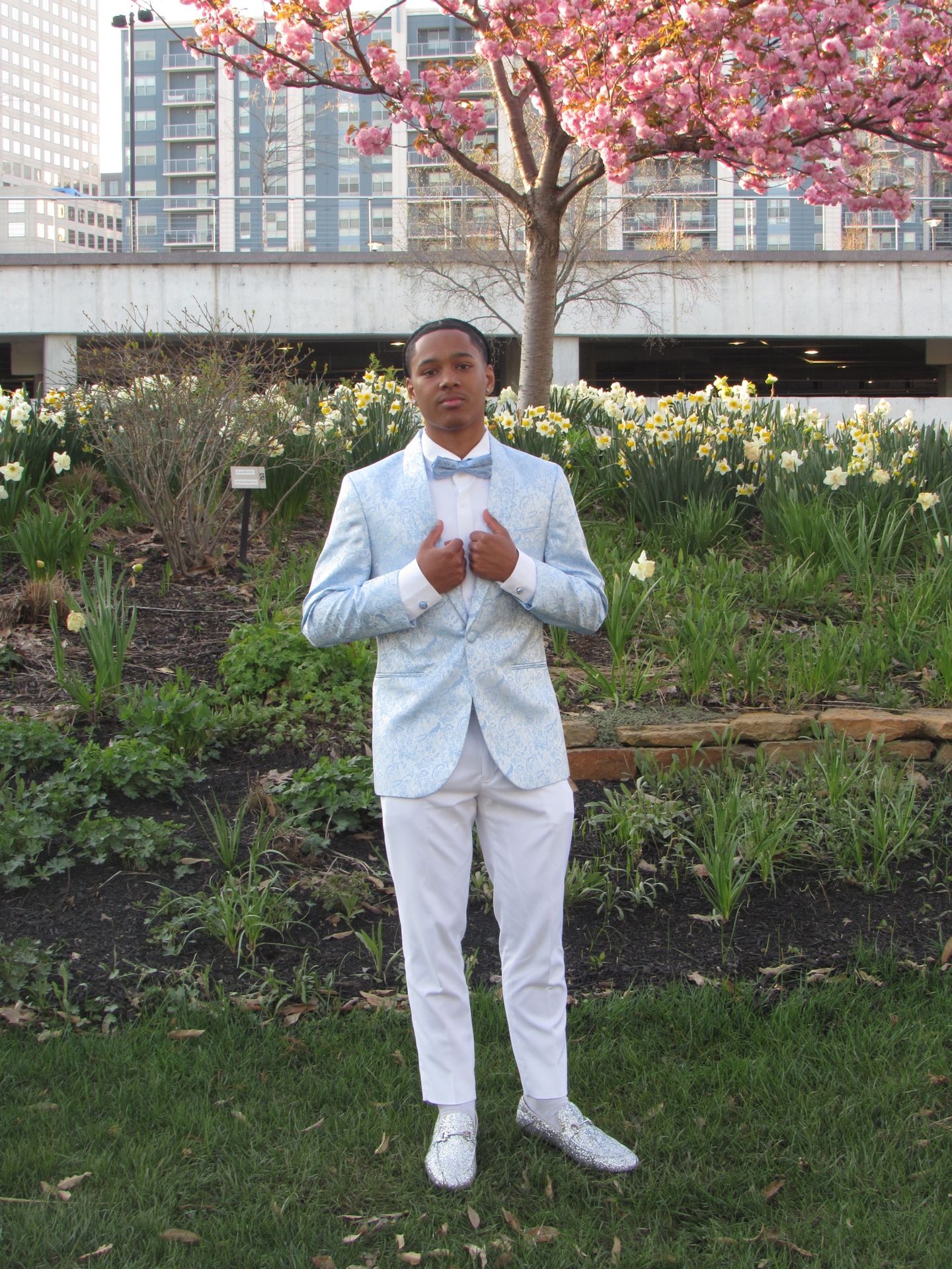 PROM/WEDDING SUIT BUNDLE