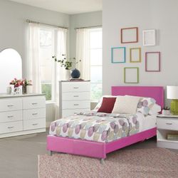 BRAND NEW TWIN BED SETS