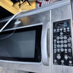 Whirlpool Microwave 