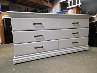 Modern Large White 6 Drawer Dresser