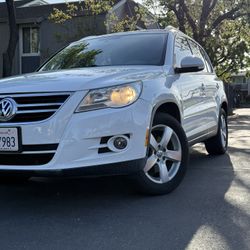 2010 Volkswagen Tiguan