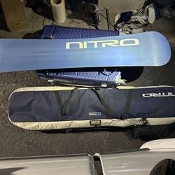 Nitro Magnum Snowboard/bindings/ Snow Gear/case