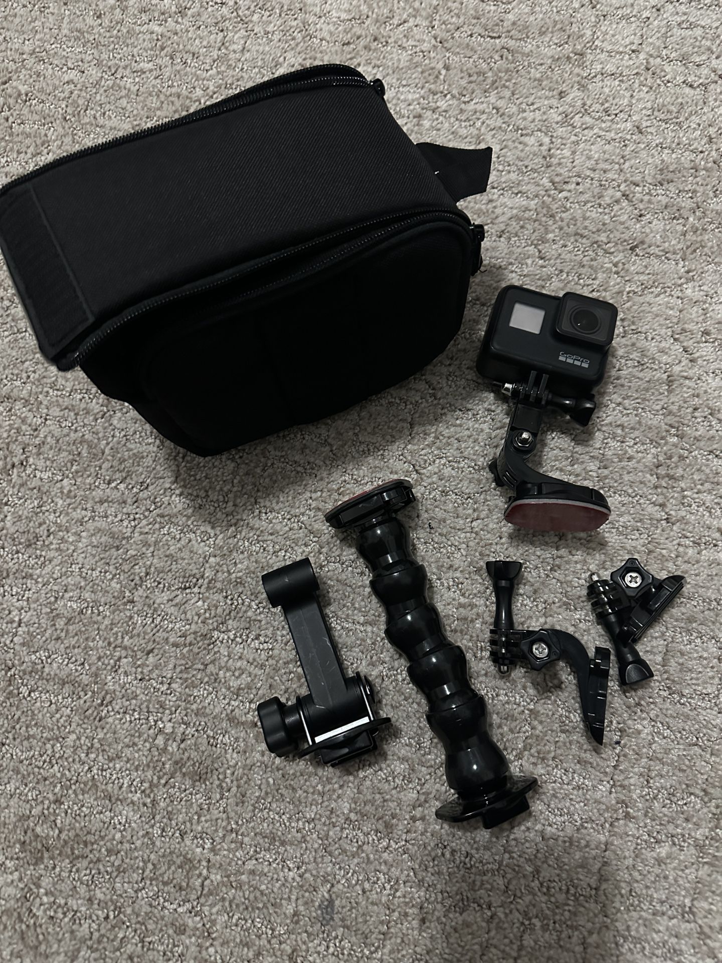 GoPro 7 Black With Accessories 