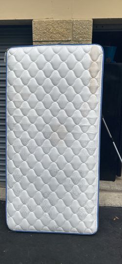 Twin size mattress