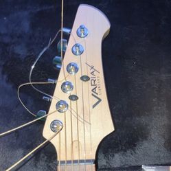 Electric Guitar With Case Excellent Condition