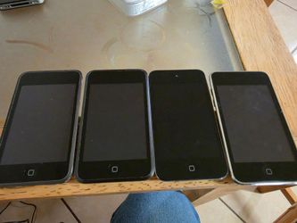 Lot of iPhones, iPod touch, iPods untested or for repair