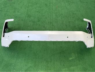 Chevrolet Tahoe Suburban Front Bumper Delantero 2025 2026 2027