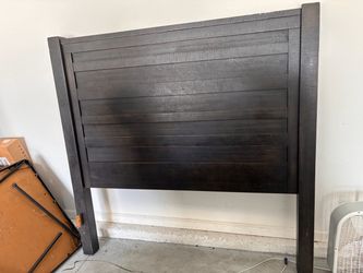 Queen Dark Wood Plank Style Bed Headboard and footboard