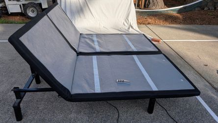 Adjustable Electric Bed Base with Remote Leggett and Platt