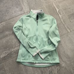 Women Northface Sweater