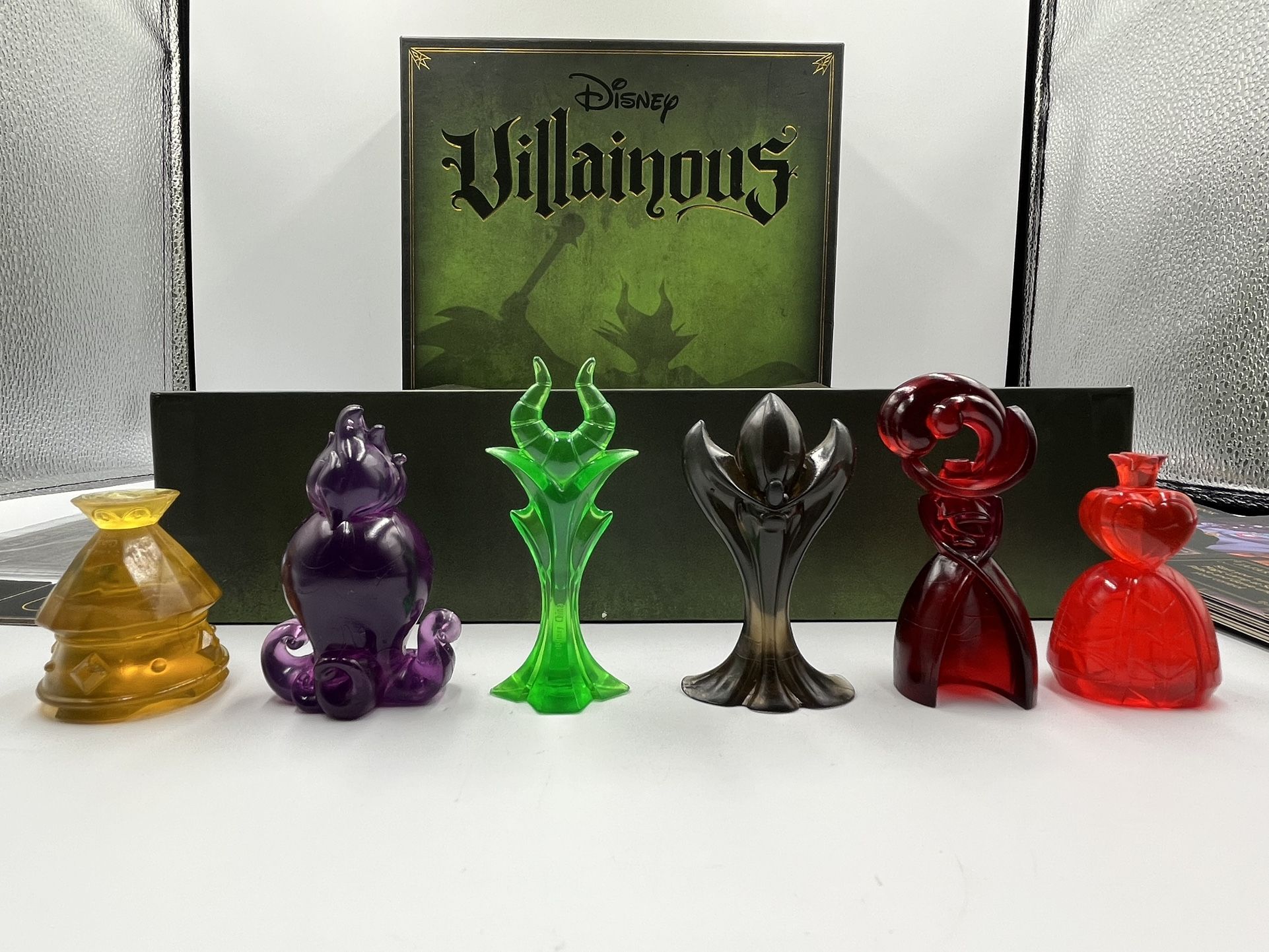 Disney Villainous Board Game (complete)