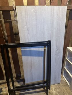 Dining Table + 4 stools