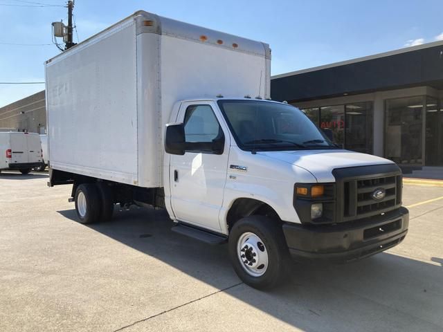 2012 Ford Commercial E450