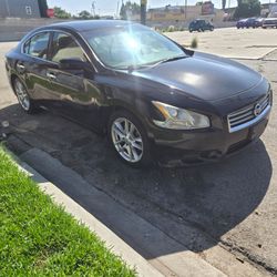 2014 nissan maxima