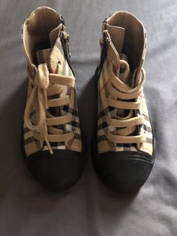 Burberry Shoes