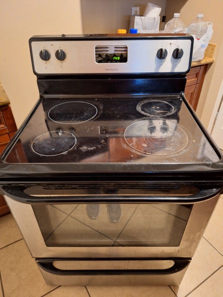 Fridge and Electric Oven