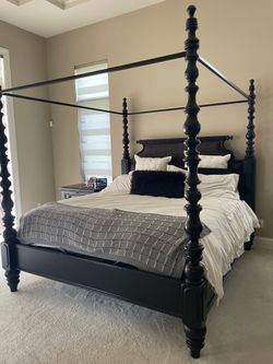 Tommy Bahama Kingstown Bedroom Furniture Set