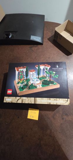 LEGO fountain garden