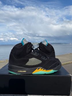 Air Jordan retro 5 aqua size 11.5