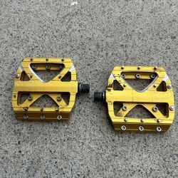 V P Aluminum MTB Pedals 