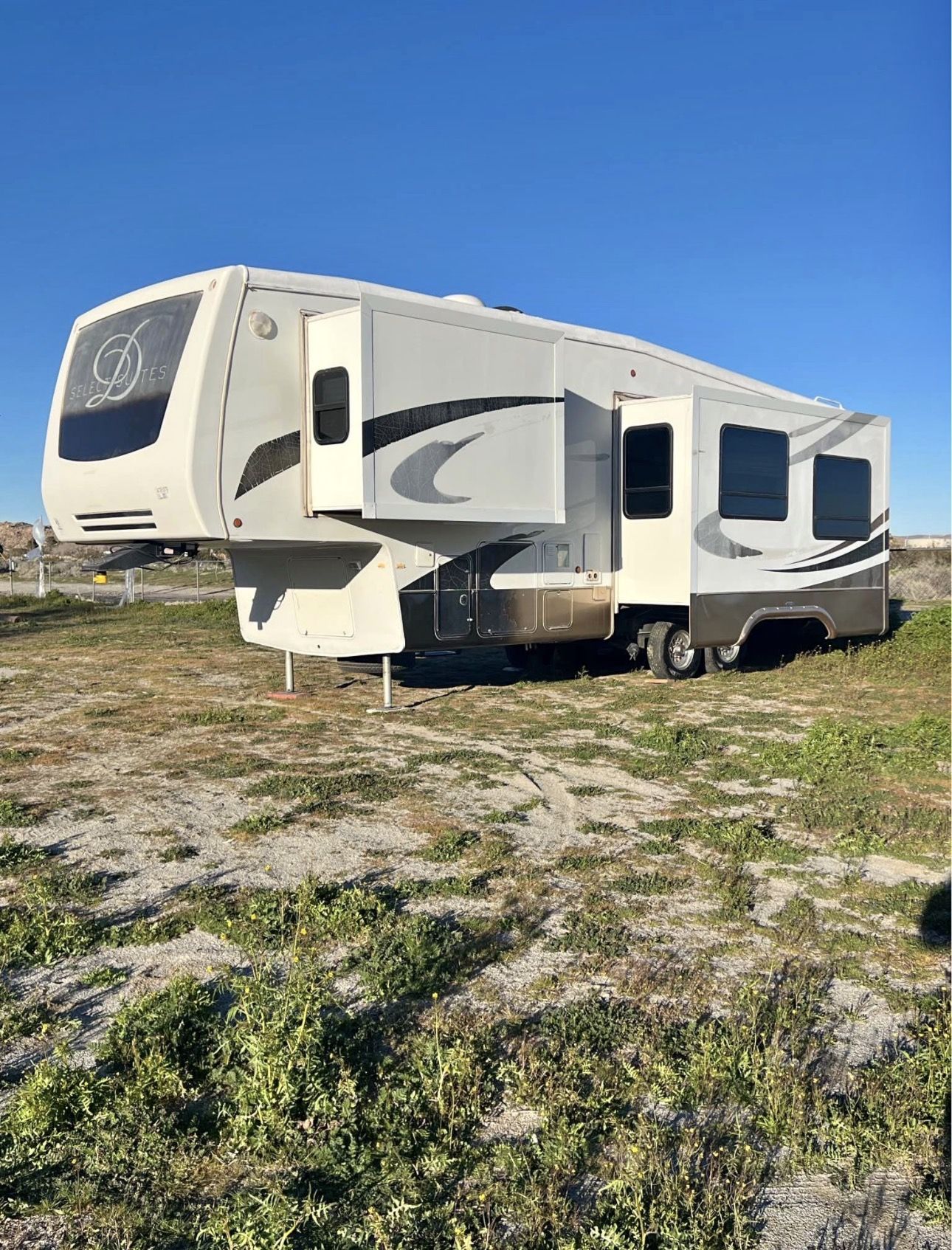 2008 DoubleTree Select Suites 31RL3 for Sale in Adelanto, CA - OfferUp
