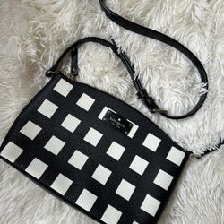 Kate Spade Crossbody Purse- Used, Like New 