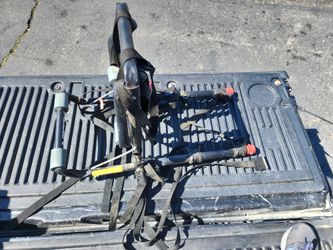 trunk-mounted bicycle rack,