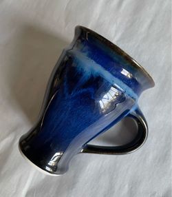 12-oz Louis Mulcahy Pottery Handcrafted Dark Blue Drip Glaze Mug