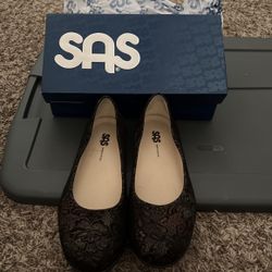 SAS Flats