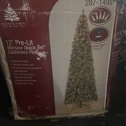 12 FT Pre-lit Tree 