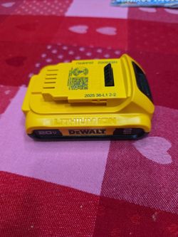 New Dewalt 20v 2ah Battery