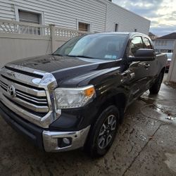 2017 Toyota Tundra