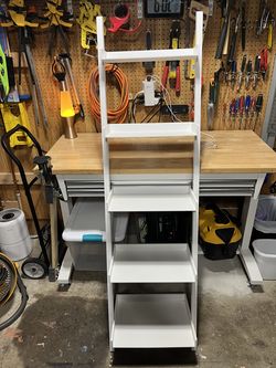 White 5-Tier Ladder Bookshelf / Leaning Shelf