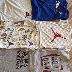 Boys Tops Size -8-10  M 