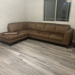 Copenhagen Imports L Shaped Sectional Couch Like New Condition