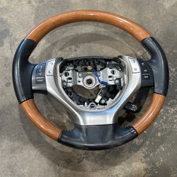 13 14 ES300 Steering Wheel Hybrid