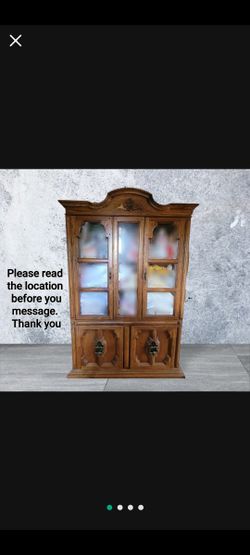 Vintage China Cabinet 