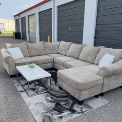 Beautiful Ashley Sectional Couch Very Comfy And Big! 