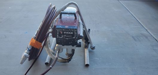 TITAN PAINT SPRAYER