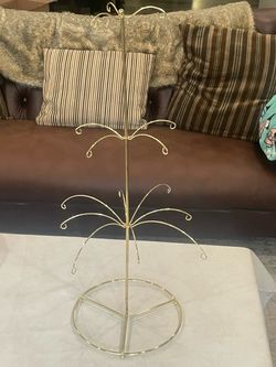 Gold-tone tiered metal wire ornament display tree. 27.5” Tall