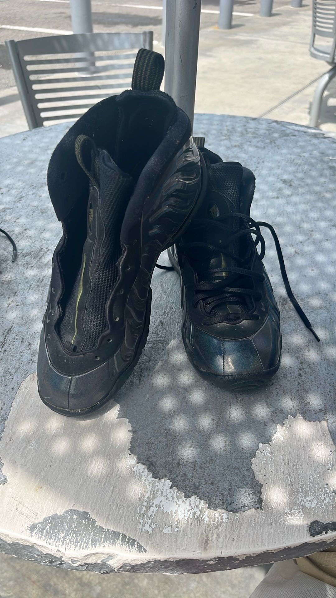 Nike Air Foamposite One (GS) Legion Green Sneakers 644791-301 Sz 7Y, Women 8.5