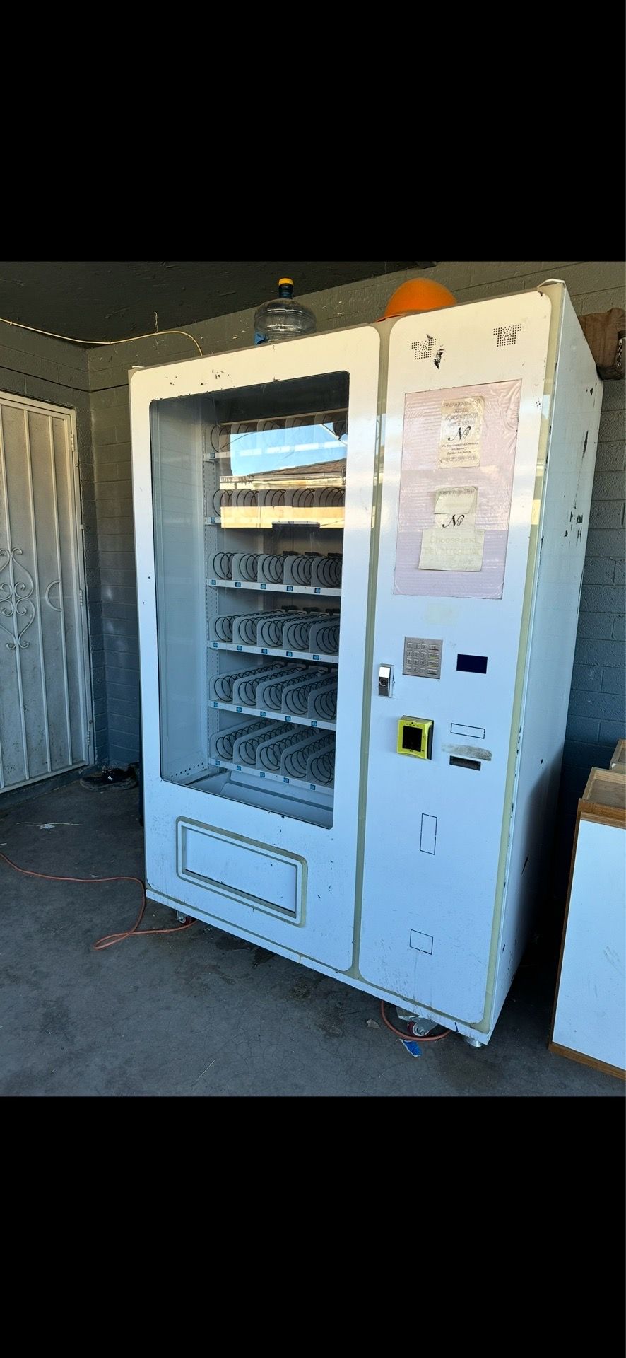 Vending machine