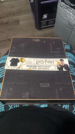 Harry Potter wizard robe