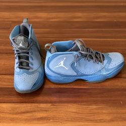 Air Jordan Suade Tar Heel Blue Classics - Size 12