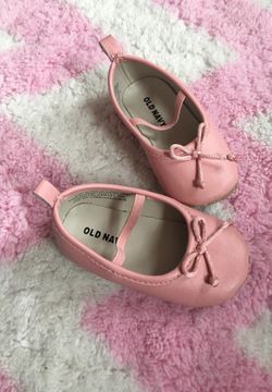 Pink flats