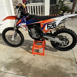 2016 KTM 450 SX-F