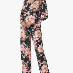 Floral Women’s Pajamas - Small